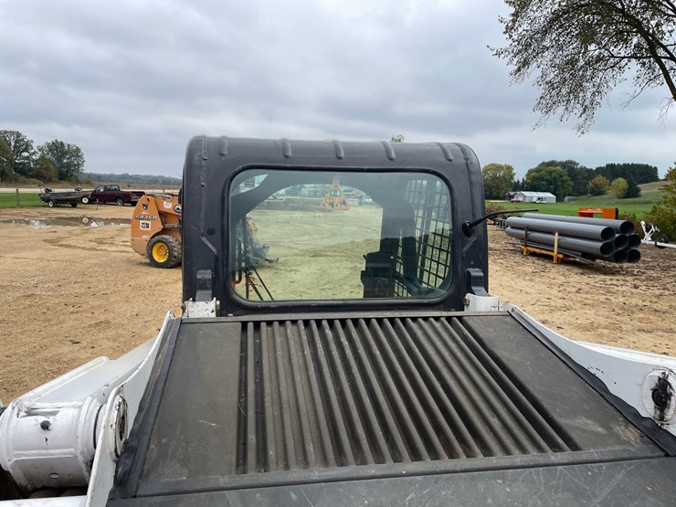 2015-bobcat-t550-image-17