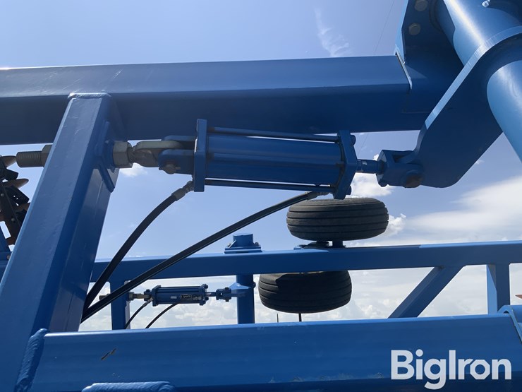 2009-landoll-6230-36-image-11