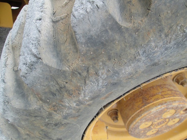 2012-caterpillar-420e-it-image-22