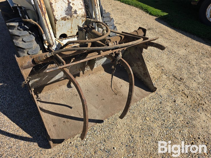 bobcat-310-image-13