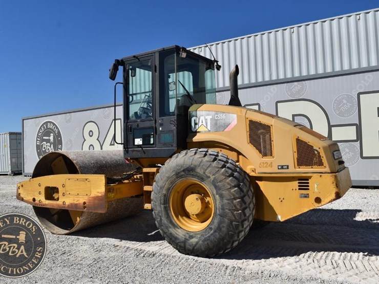 2009-caterpillar-cs56-image-15