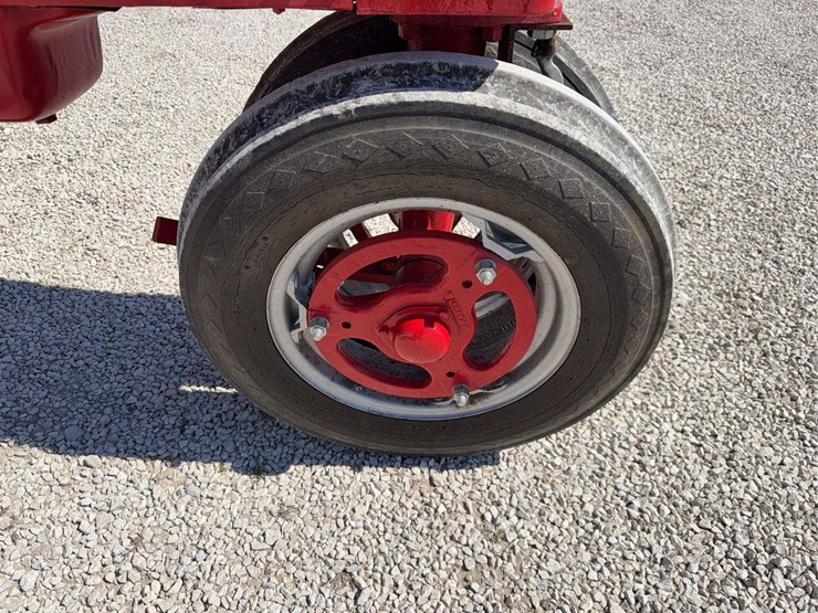 farmall-super-h-image-19