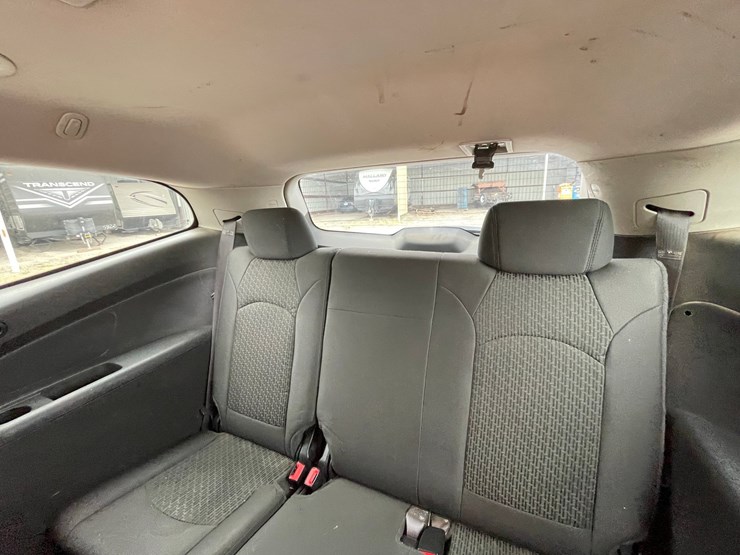 #2768-•-2001-toyota-camry-(title-in-delay)-image-145