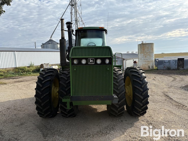 1992-john-deere-8760-image-2