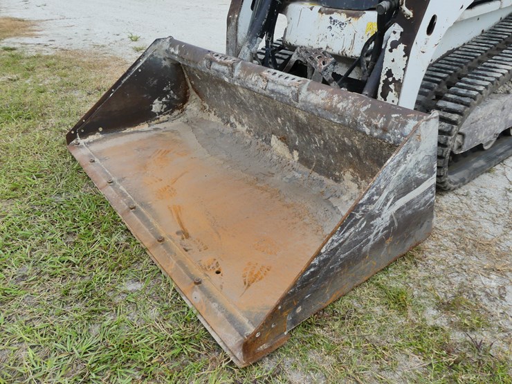 2022-bobcat-t450-image-11
