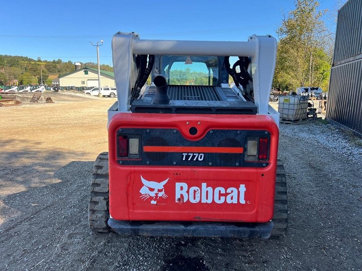2020-bobcat-t770-image-5