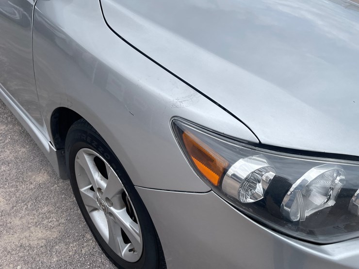 #2765-•-2011-toyota-corolla-(title-in-delay)-image-15