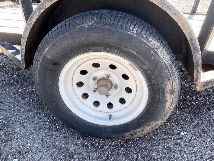 #2854-•-single-axle-trailer-(title-in-delay)-image-12