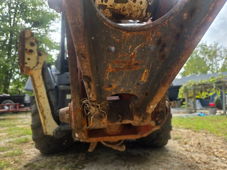 terex-tlb840r-image-67