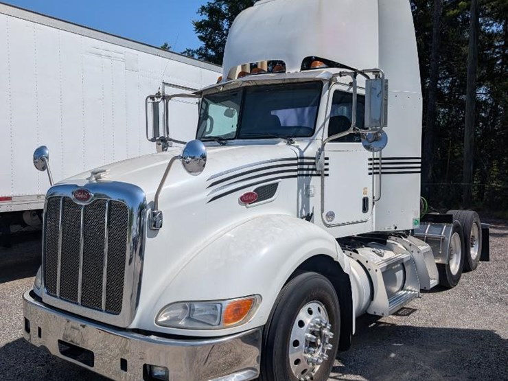 2014-peterbilt-386-image-1