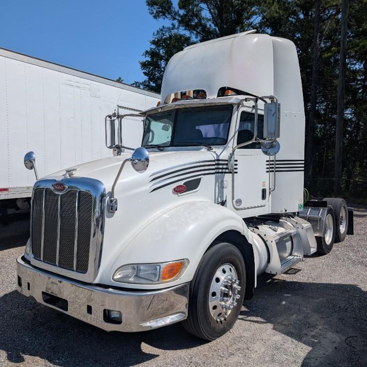 2014 PETERBILT 386