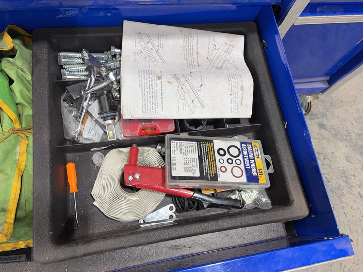 us-general-tool-box-and-tools-image-16