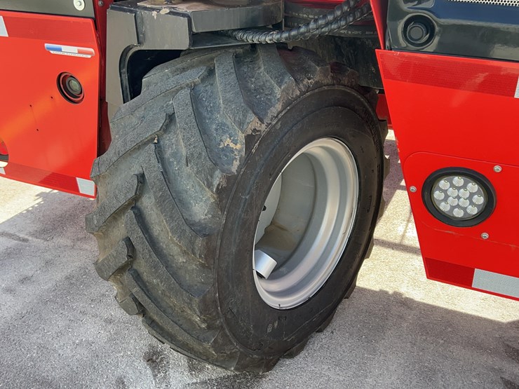 2024-manitou-tmt55ht-image-27