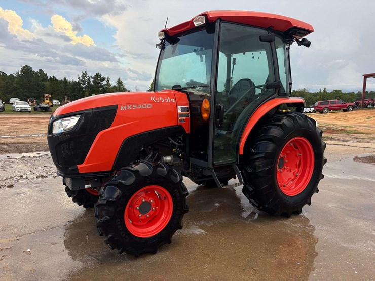 2021-kubota-mx5400dtc-image-1