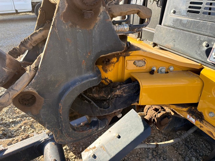 deere-50g-image-14