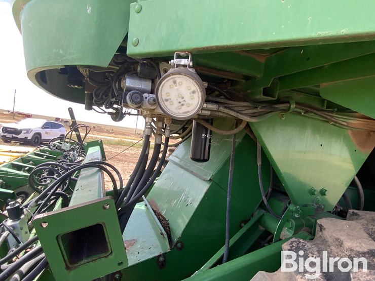 2006-john-deere-7460-image-12