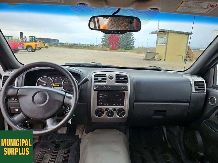 2012-chevrolet-colorado-image-27