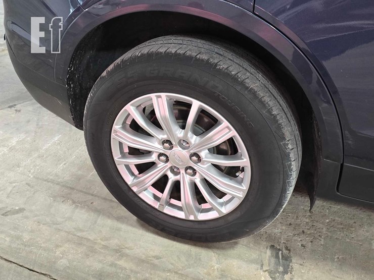 2019-cadillac-xt5-image-19