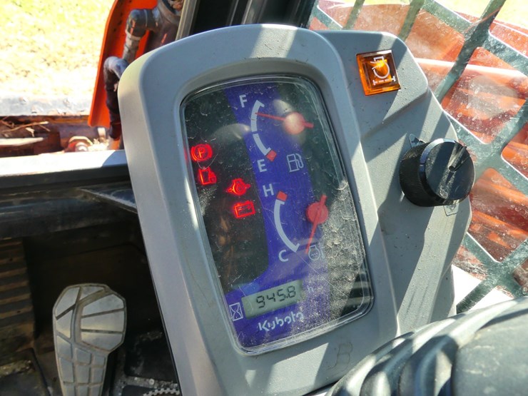 kubota-svl75-2-image-18