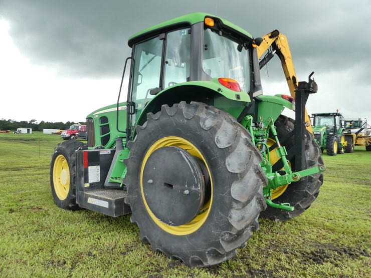 2010-john-deere-7130-image-4