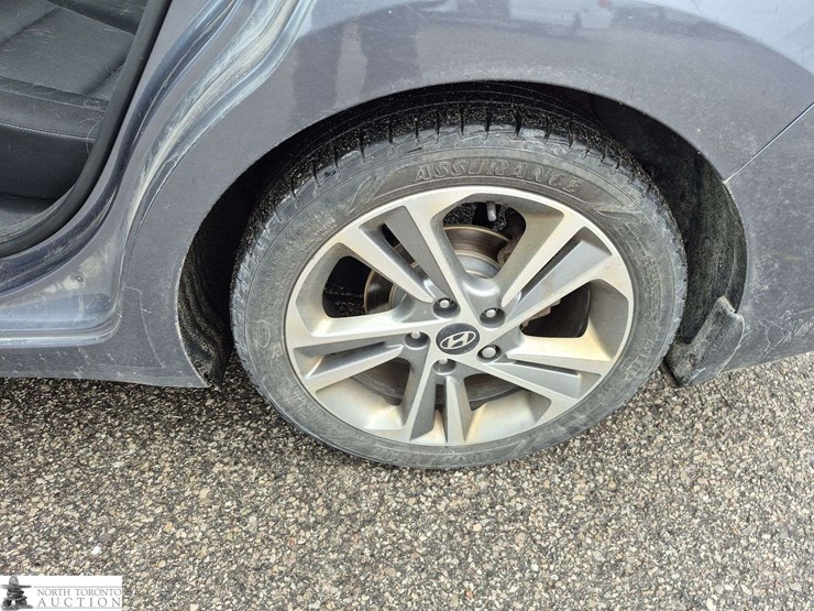 2017-hyundai-elantra-gl-4dr-sedan-image-23