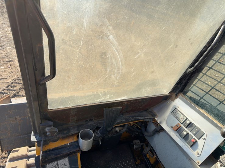 2009-jcb-180t-image-20