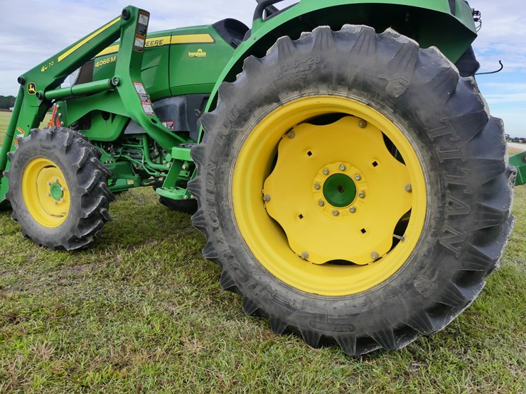 john-deere-4066m-image-5