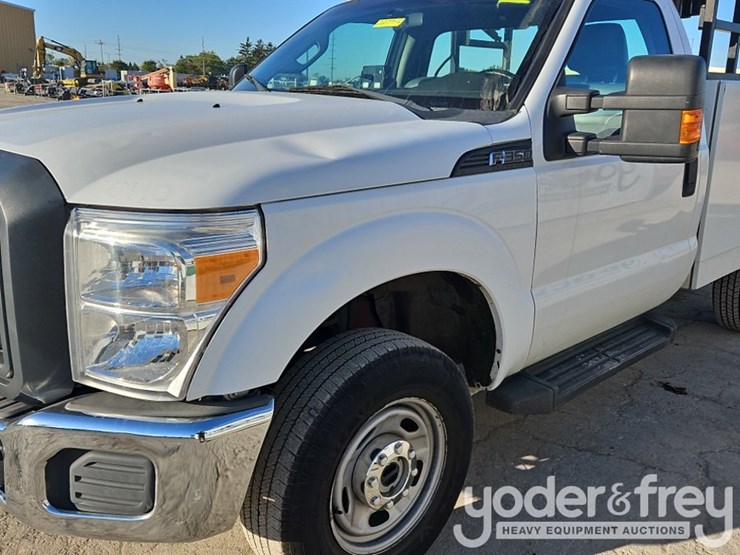 2013-ford-f350-sd-image-16