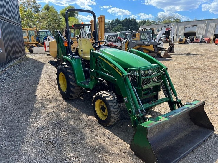 john-deere-3120-image-8