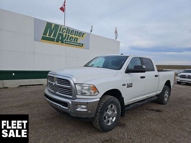 2018-dodge-2500-image-1