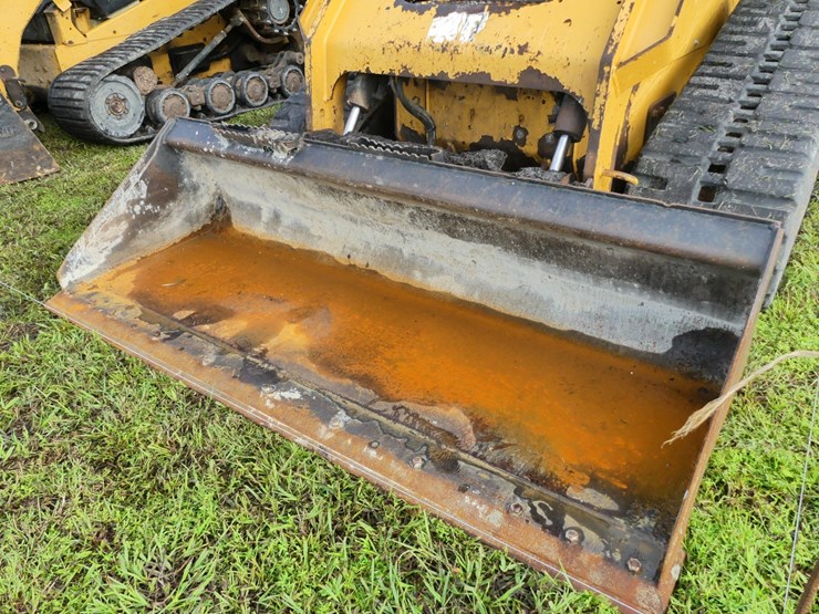 caterpillar-289d-image-11
