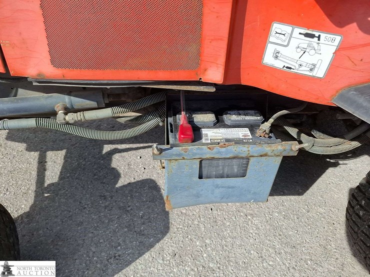 2011-kubota-f3080-image-20