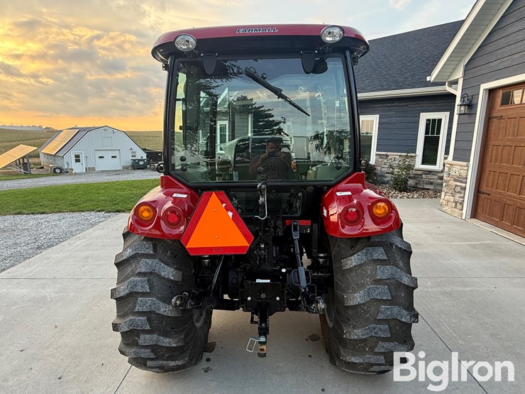 2022-case-ih-farmall-55c-image-6