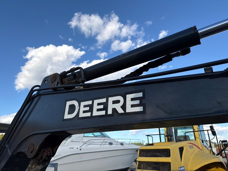 deere-50g-image-25