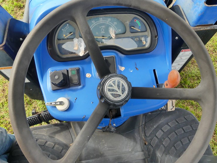 new-holland-tn-4-image-18