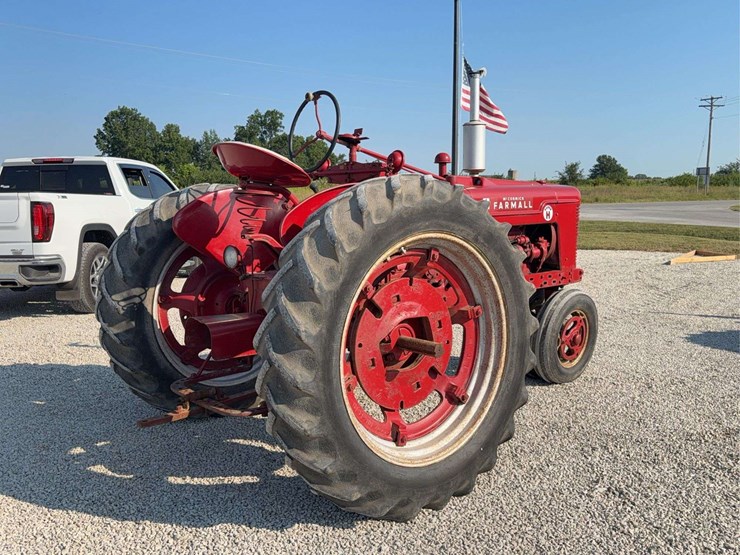 farmall-super-h-image-3