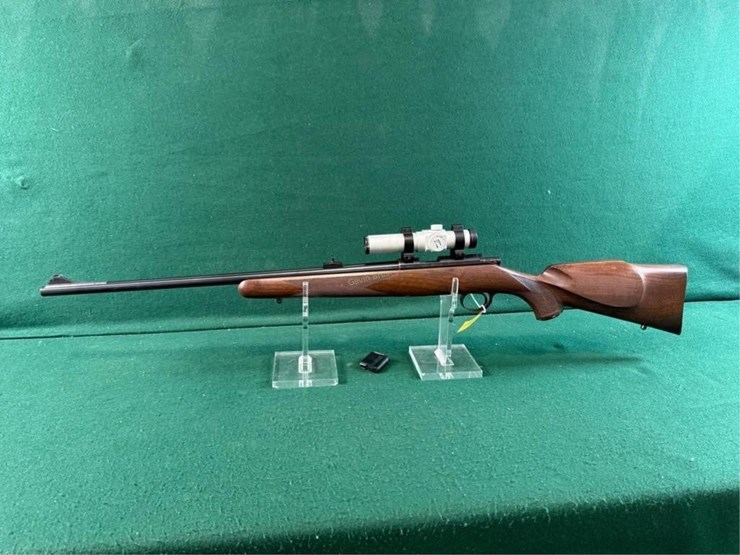kimber-mdl.82-22-wmr-rifle-image-11