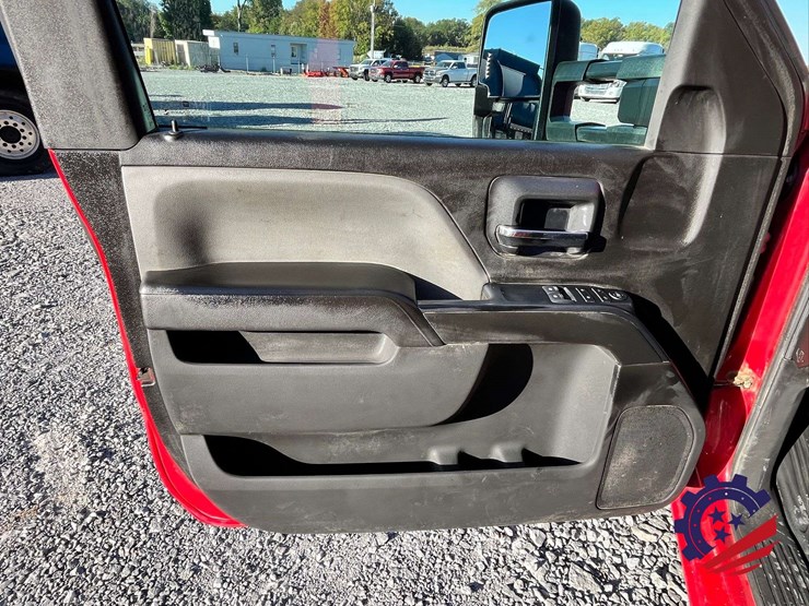 2019-gmc-sierra-3500-image-81