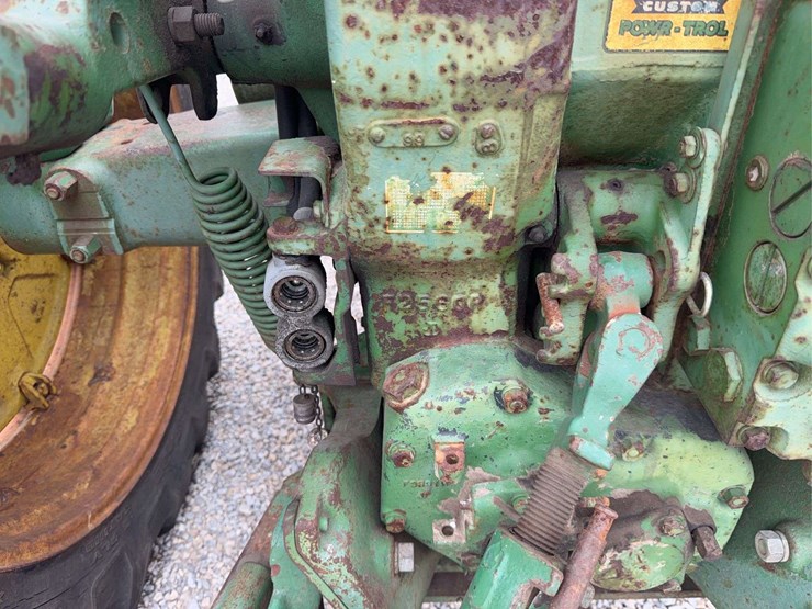 john-deere-720-image-38