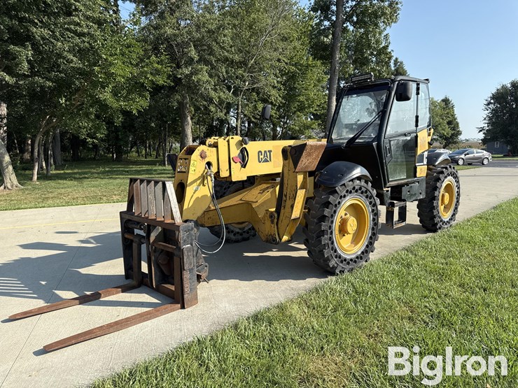 2006-caterpillar-th360b-image-1