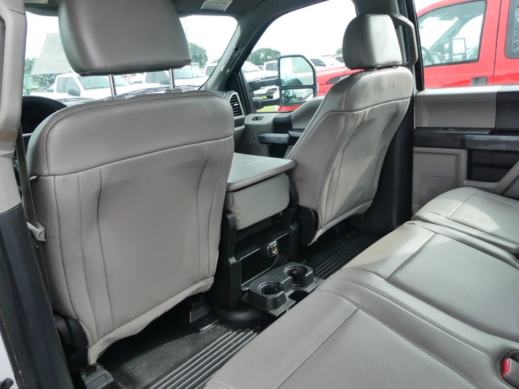 2017-ford-f250-xl-image-10