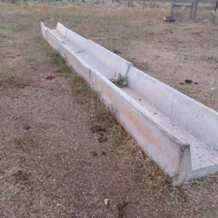 Concrete Feed Bunks