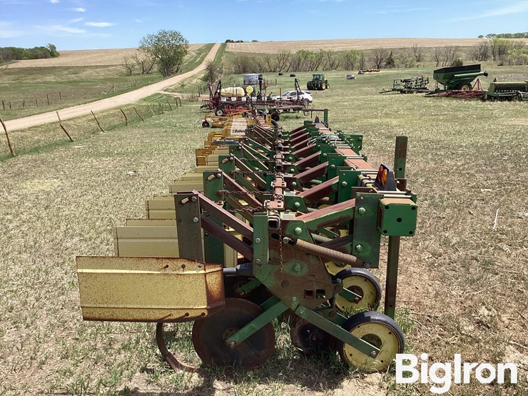 john-deere-885-image-4