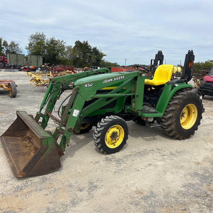 JOHN DEERE 4310