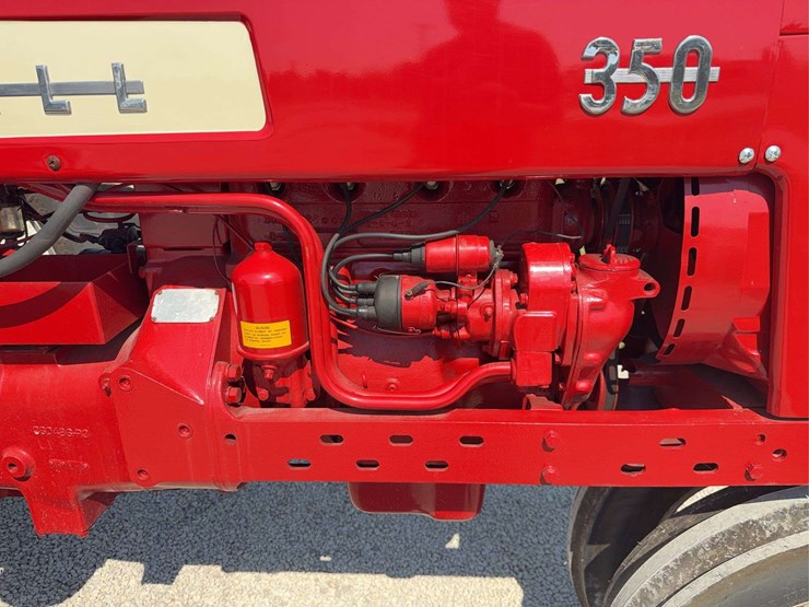 farmall-350-image-26