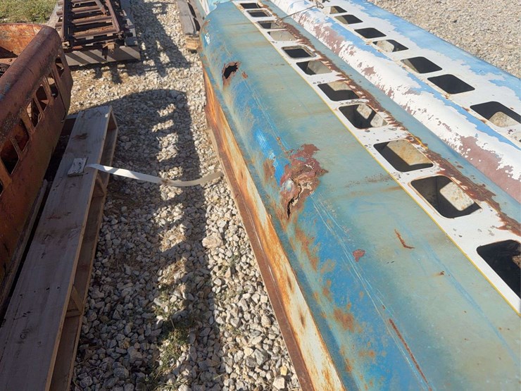 (2)-original-sturtevant-model-train-cars-image-7
