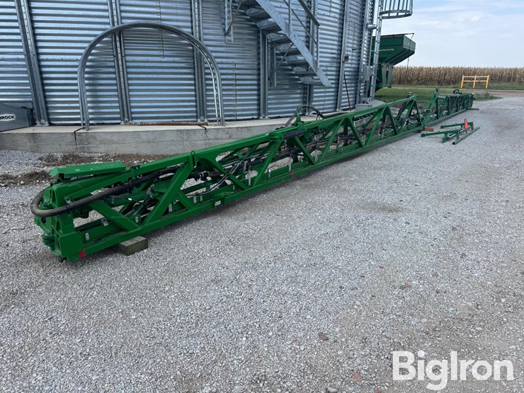 2020-john-deere-r4038-image-1