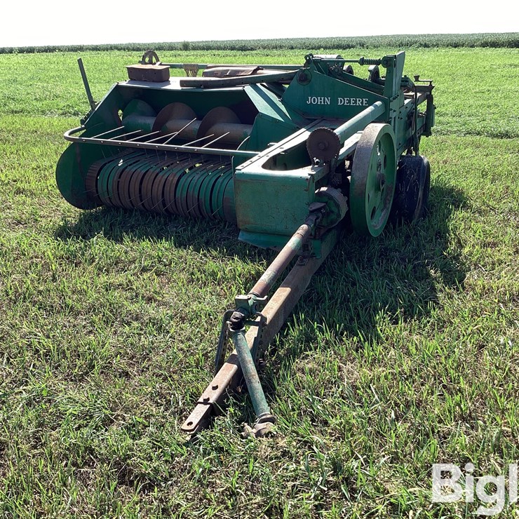 JOHN DEERE 14T