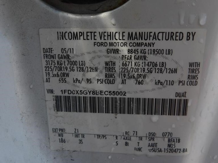 2011-ford-f550-image-26