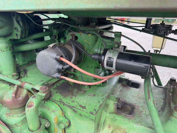 1954-john-deere-60-image-27
